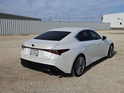 Used 2024 Lexus IS 300 w/ Premium Package image 5