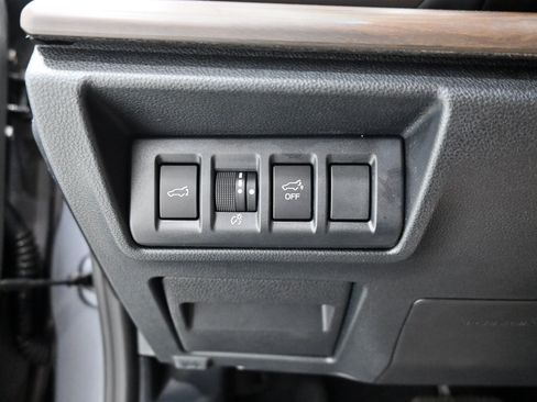 Used 2020 Subaru Outback Limited XT AWD/4WD image 9