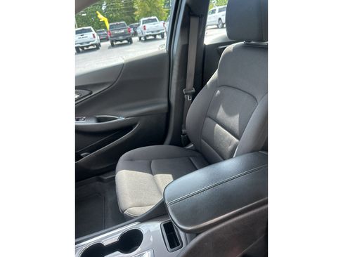 Used 2021 Chevrolet Malibu LT FWD image 13
