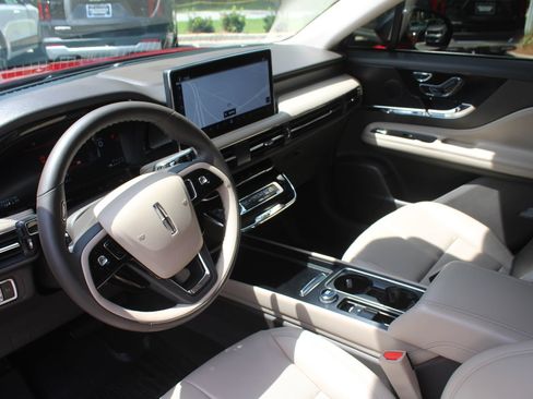 Used 2023 Lincoln Corsair FWD w/ Equipment Group 101A image 24