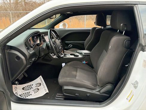 Used 2020 Dodge Challenger R/T image 13