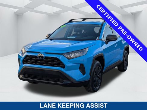 Used 2021 Toyota RAV4 LE image 7
