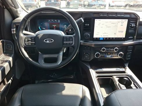 Used 2024 Ford F250 Lariat w/ Lariat Ultimate Package AWD/4WD image 11