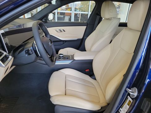 New 2026 BMW 330i xDrive Sedan w/ Premium Package image 4