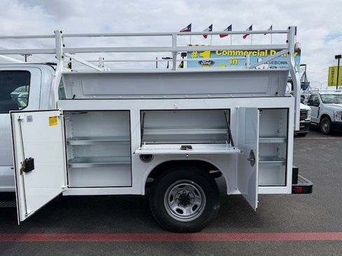 New 2026 Ford F250 XL RWD image 10