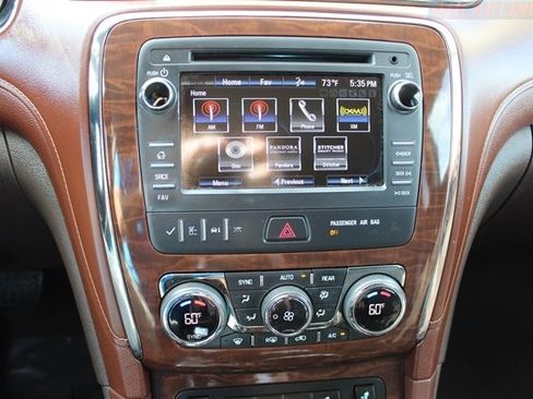 Used 2014 Buick Enclave Leather w/ Trailering Provision Package FWD image 10