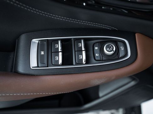 Used 2020 Subaru Outback Touring image 14