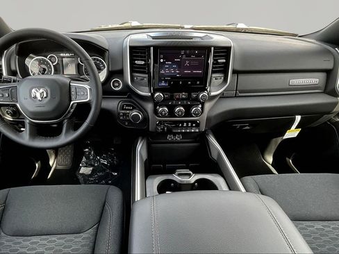 New 2026 RAM 1500 Big Horn AWD/4WD image 10