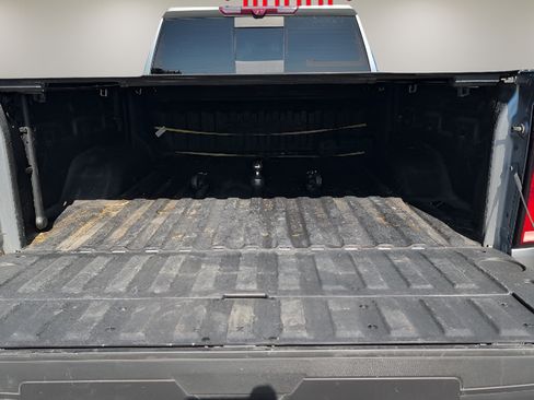 Used 2024 Chevrolet Silverado 2500 ZR2 w/ Technology Package AWD/4WD image 18