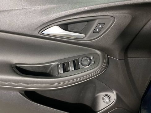 Certified 2024 Buick Encore GX Preferred FWD image 13