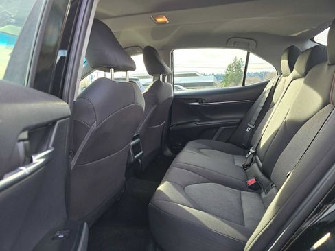 Used 2019 Toyota Camry LE image 16