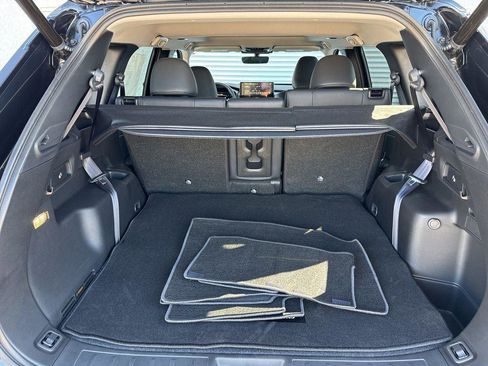 Used 2025 Mitsubishi Outlander SE FWD image 28