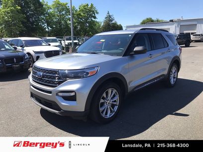 Used 2024 Ford Explorer XLT w/ Equipment Group 202A