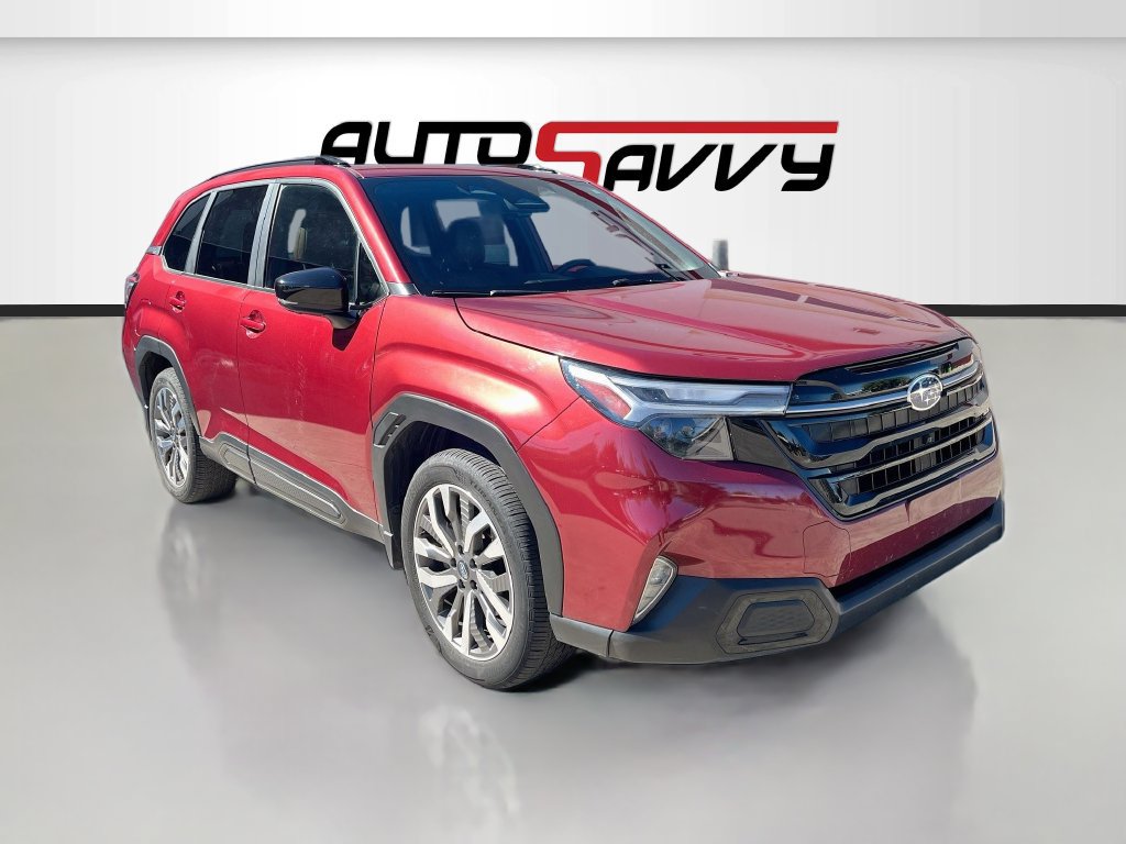 Used 2025 Subaru Forester Touring AWD/4WD image 1