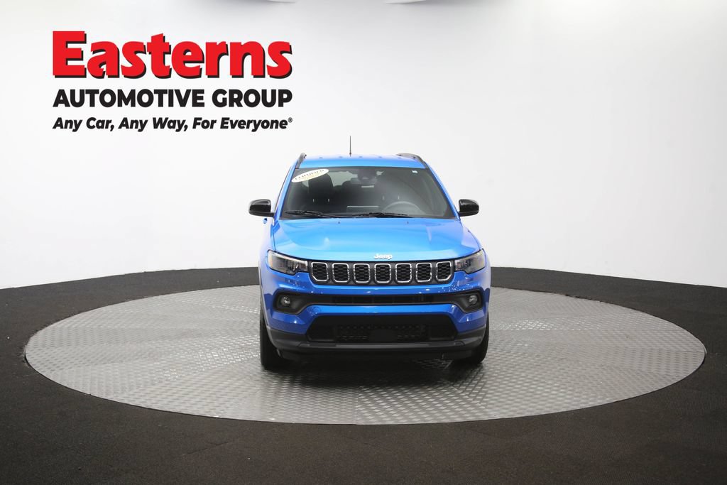 Used 2024 Jeep Compass Latitude AWD/4WD image 52