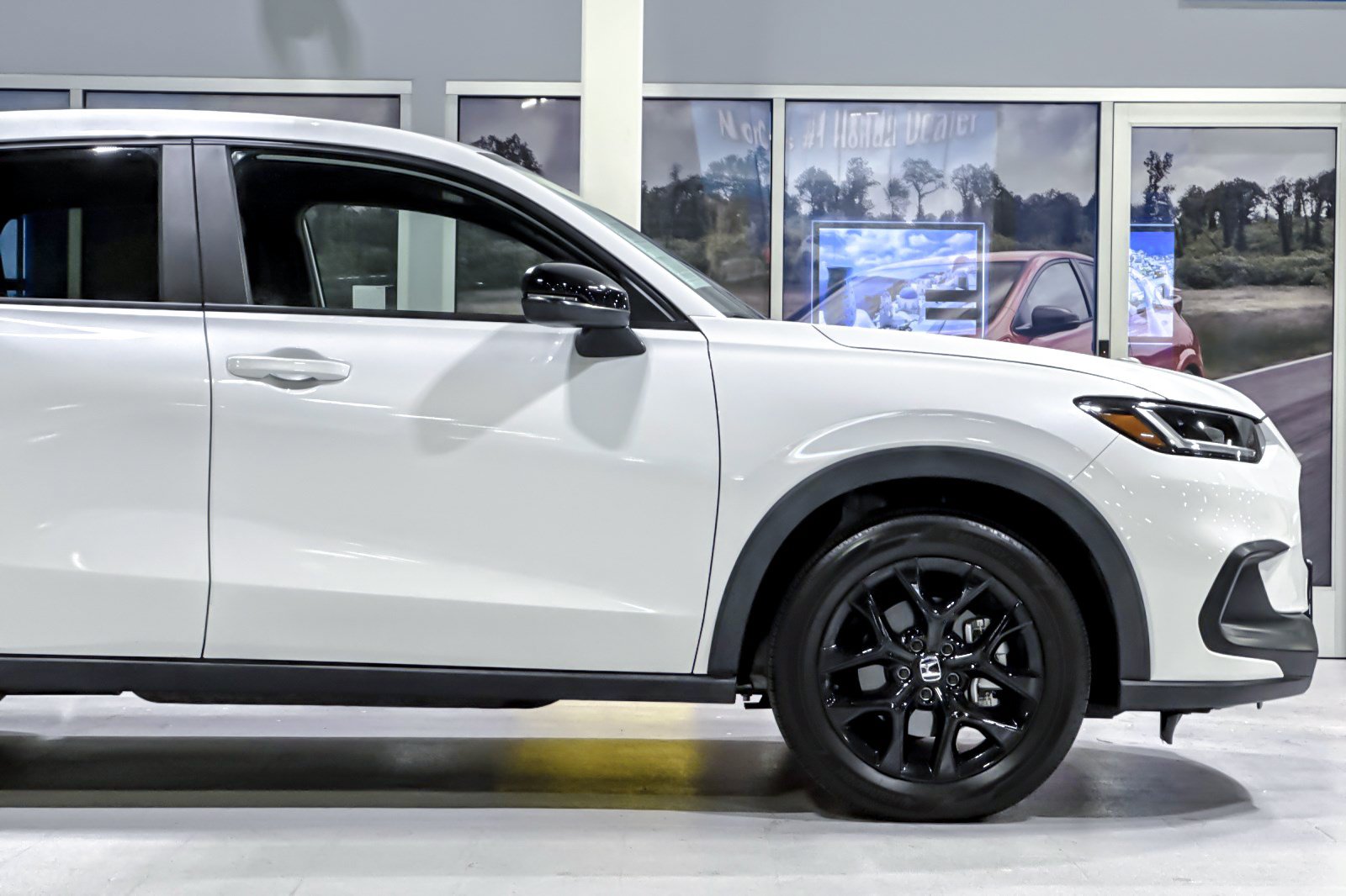 Used 2025 Honda HR-V Sport image 34