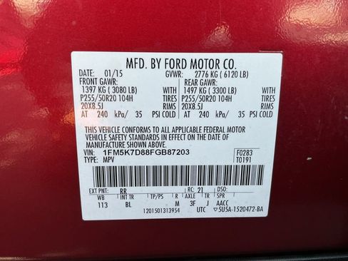 Used 2015 Ford Explorer XLT w/ Equipment Group 202B FWD image 25
