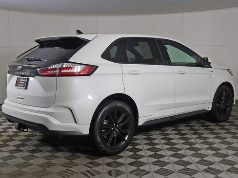 Used 2022 Ford Edge ST-Line w/ Class II Trailer Tow Package image 9