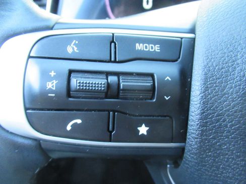 Used 2023 Kia Sportage EX image 21