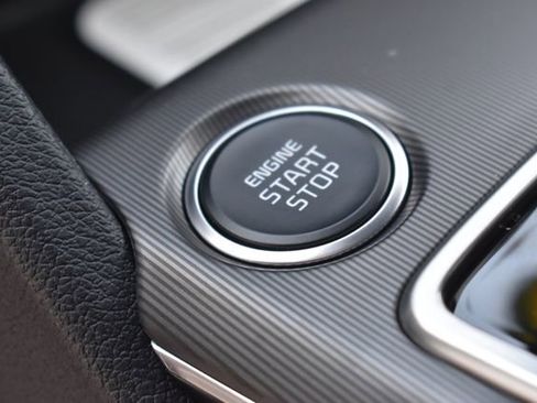 New 2026 Kia Sportage EX FWD image 25