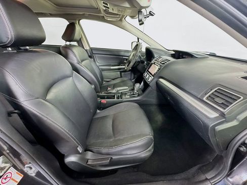 Used 2015 Subaru Crosstrek 2.0i Limited image 35