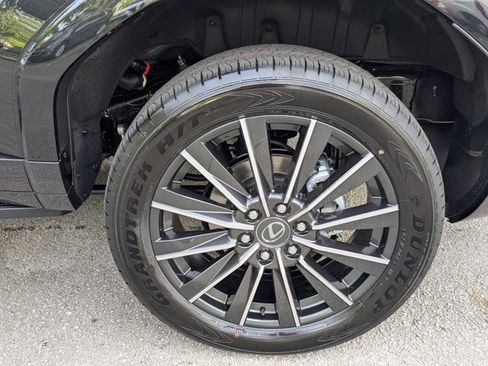 New 2026 Lexus GX 550 AWD/4WD image 9