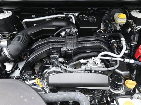 Certified 2025 Subaru Outback Premium w/ Popular Package #1A image 32