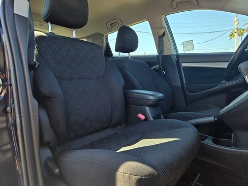 Used 2010 Toyota Matrix S image 15