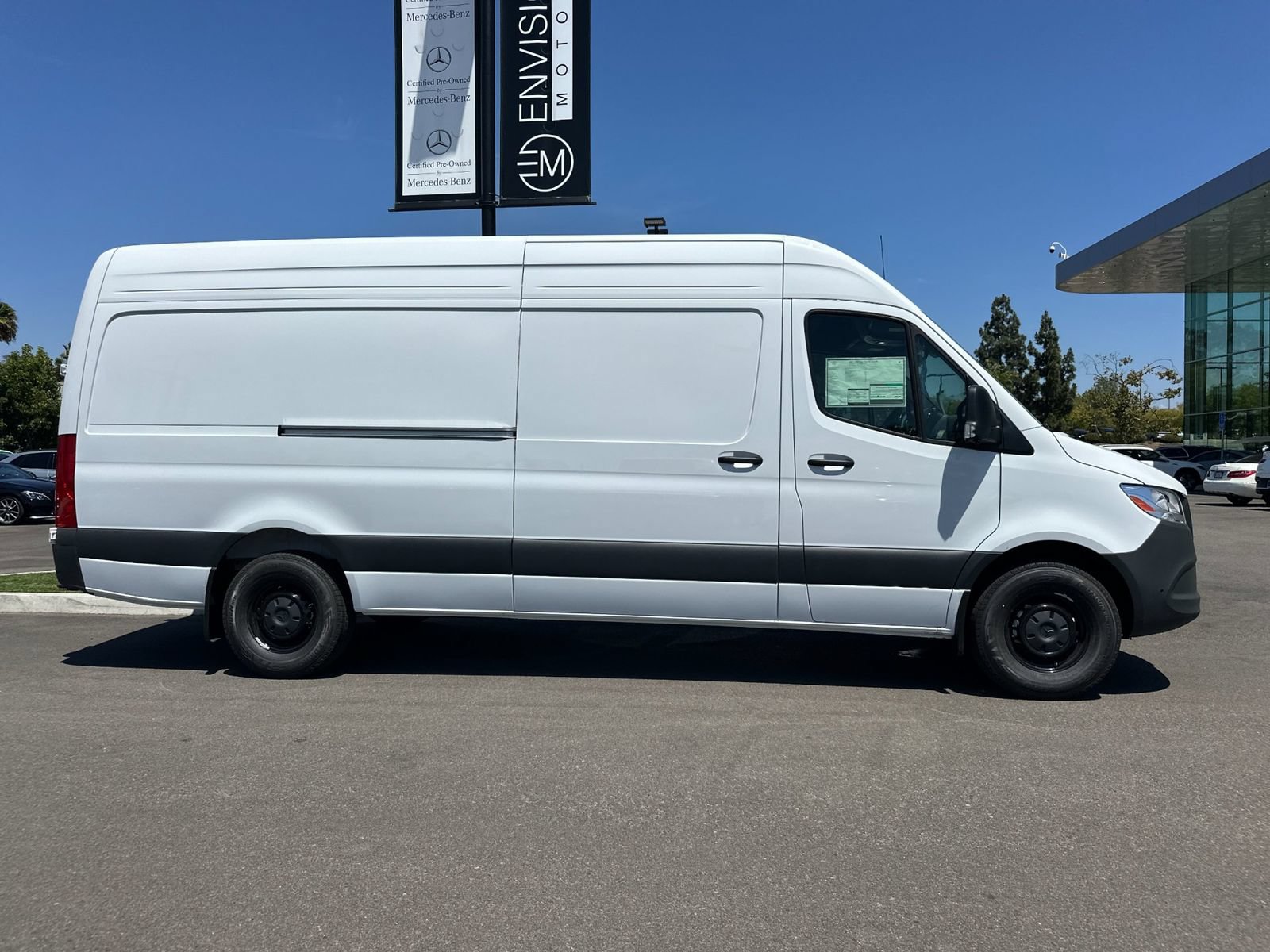 New 2026 Mercedes-Benz Sprinter 2500 image 2