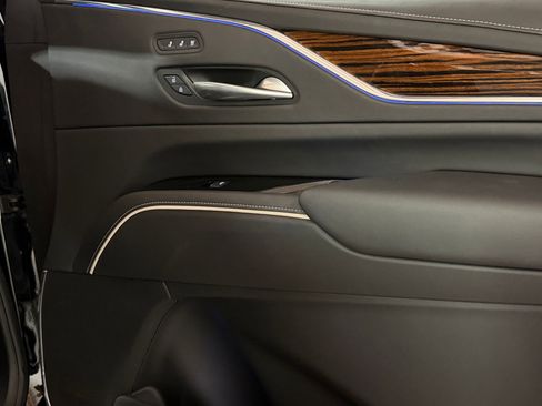 Certified 2023 Cadillac Escalade Premium Luxury w/ Performance Package AWD/4WD image 51
