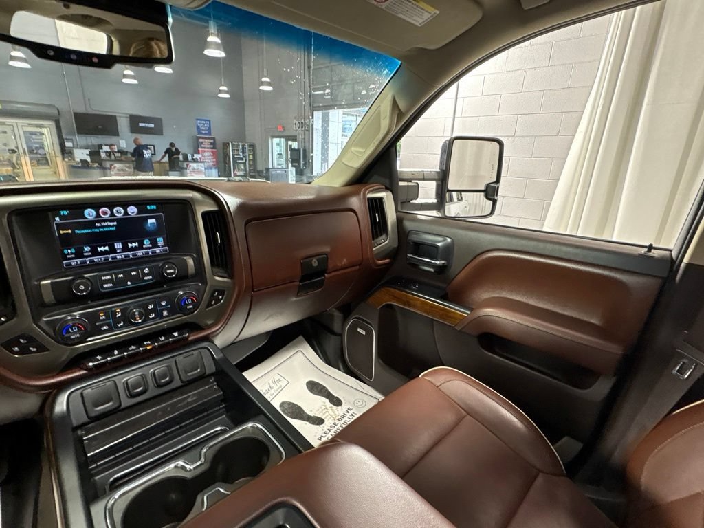 Used 2016 Chevrolet Silverado 2500 High Country w/ Duramax Plus Package AWD/4WD image 29
