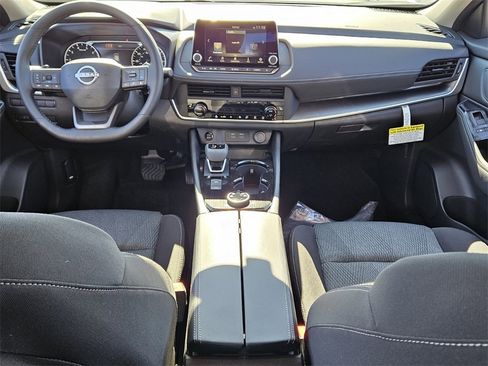 New 2026 Nissan Rogue SV image 6