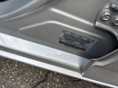 Used 2023 Nissan Sentra SV FWD image 30