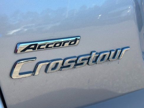 Used 2011 Honda Crosstour EX image 23