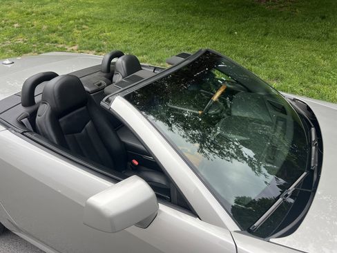 Used 2004 Cadillac XLR RWD image 81