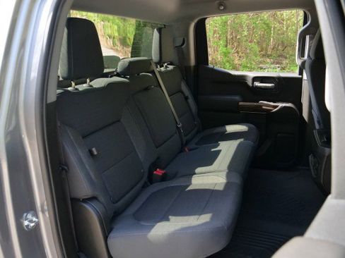 Used 2021 Chevrolet Silverado 1500 LT Trail Boss w/ Bed Protection Package image 35