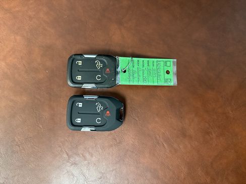 Used 2019 GMC Sierra 1500 Elevation w/ Elevation Value Package AWD/4WD image 32