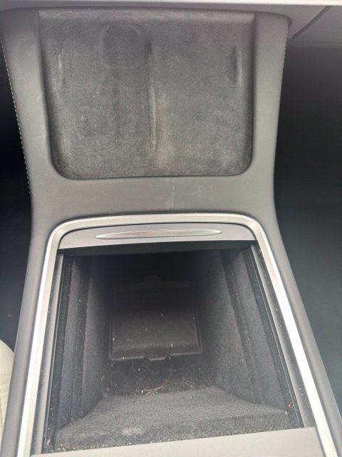 Used 2023 Tesla Model Y Long Range AWD/4WD image 23