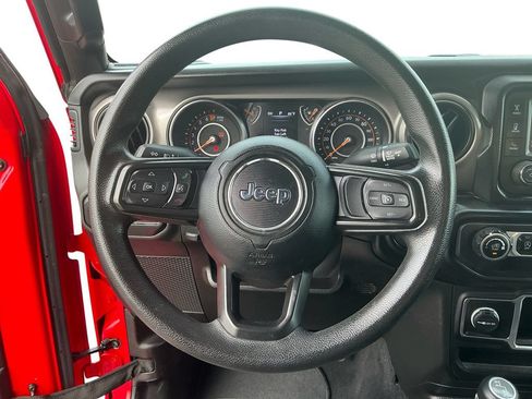 Used 2021 Jeep Wrangler Sport AWD/4WD image 18