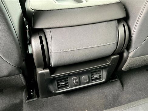 Used 2019 Chevrolet Silverado 1500 LT w/ All-Star Edition AWD/4WD image 39