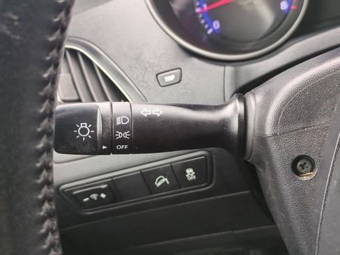 Used 2012 Hyundai Tucson GLS image 26