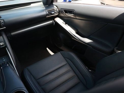 Used 2018 Lexus IS 300 F Sport w/ F Sport Package RWD image 42