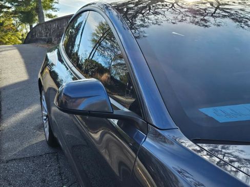 Used 2022 Tesla Model 3 image 18