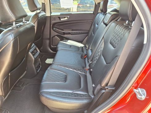 Used 2023 Ford Edge Titanium AWD/4WD image 21