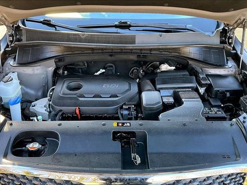 Used 2018 Kia Sorento LX image 28