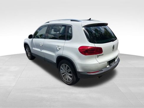 Used 2016 Volkswagen Tiguan SE FWD image 6