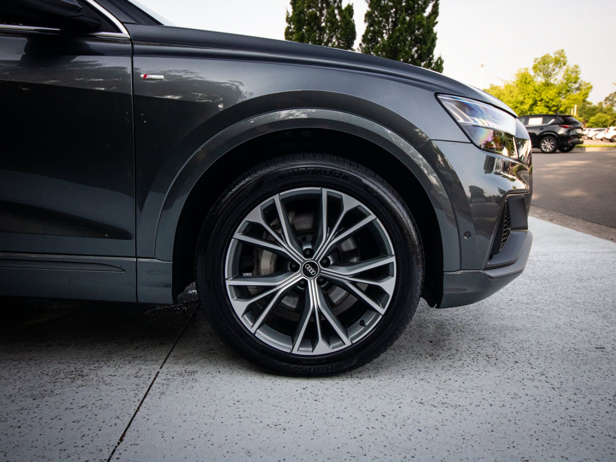 Used 2021 Audi Q8 Premium Plus AWD/4WD image 13