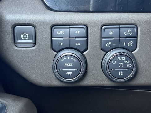 Used 2024 Chevrolet Silverado 1500 LTZ w/ LTZ Convenience Package II image 16