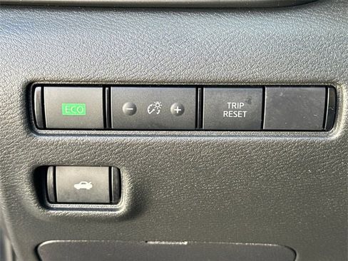 Used 2024 Nissan Sentra S w/ Lighting Package image 16