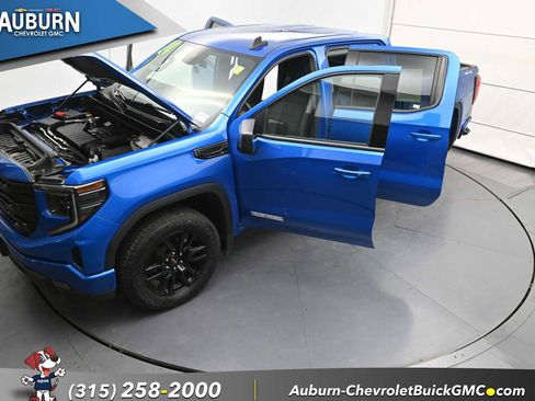 Used 2024 GMC Sierra 1500 Elevation image 34